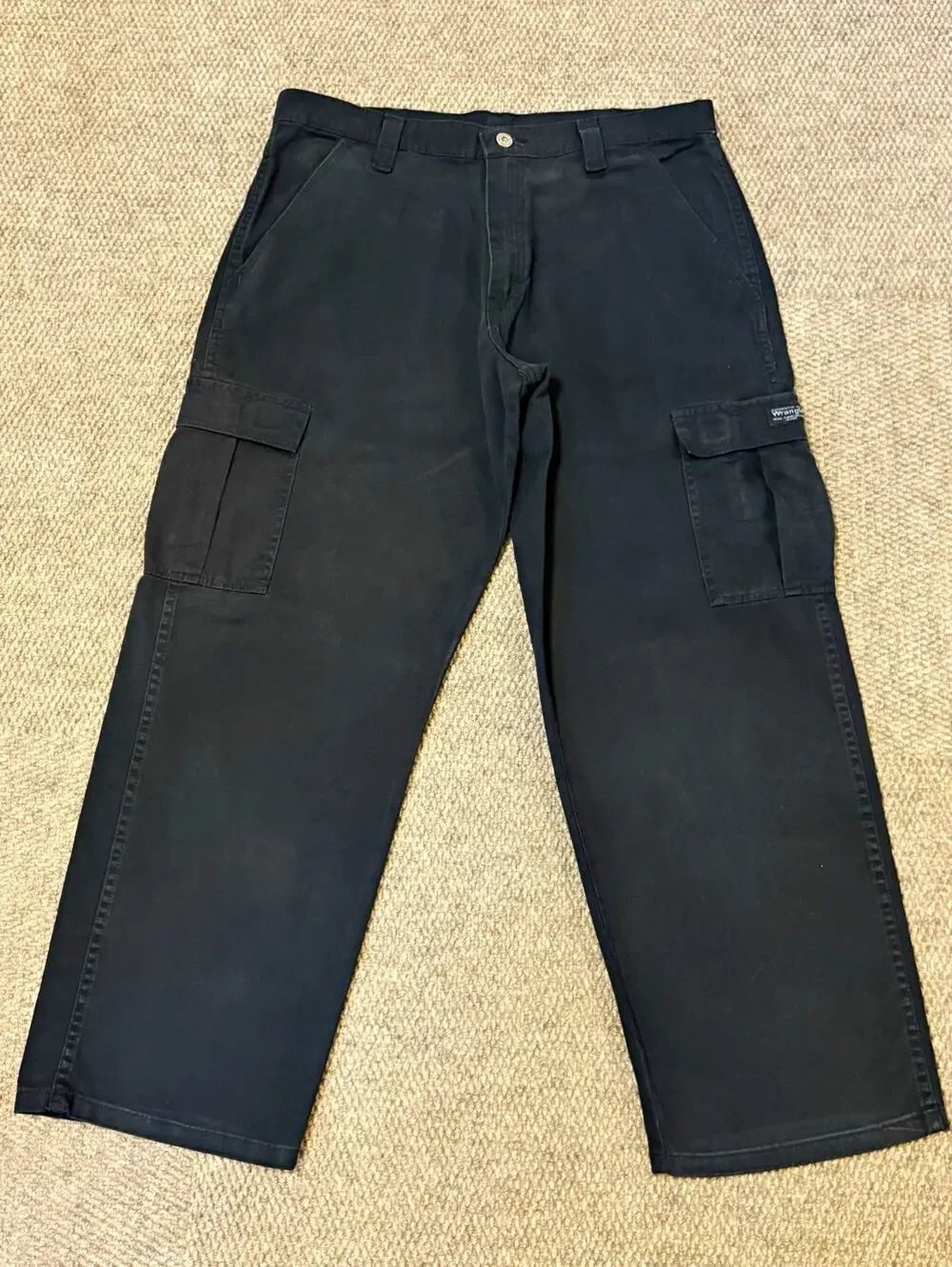 34x30 Wrangler Men’s Black Cargo Pants Relaxed Fit Cotton Workwear 70LEWBL
